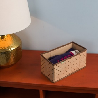 Купить Коробка для вещей в прихожую, гардеробную (25х15х14 см)